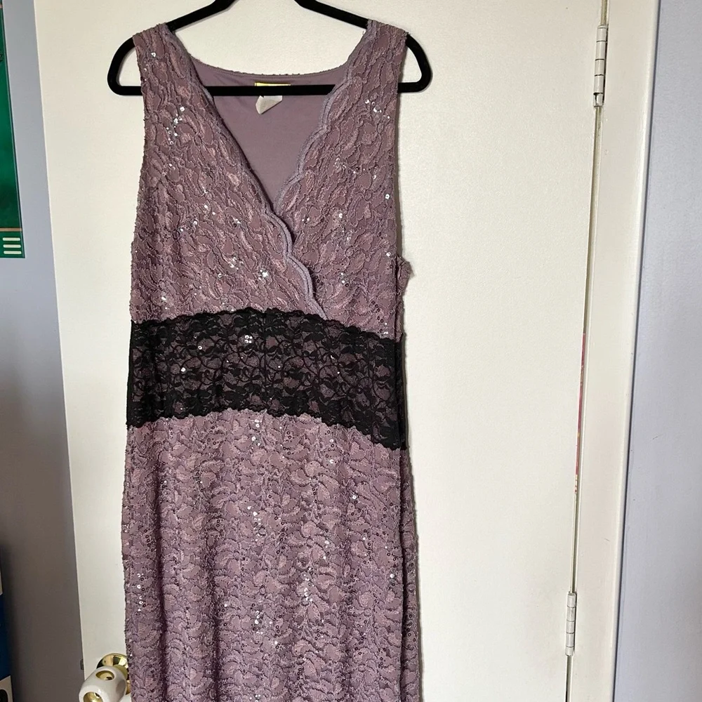 Dusky Dreaming purple maxi dress - Picture 3 of 10